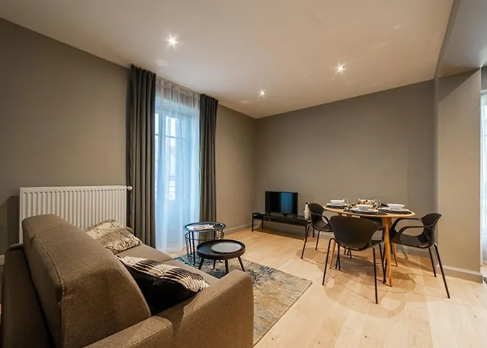 Standing Belval Plein Centre 4 Parking *